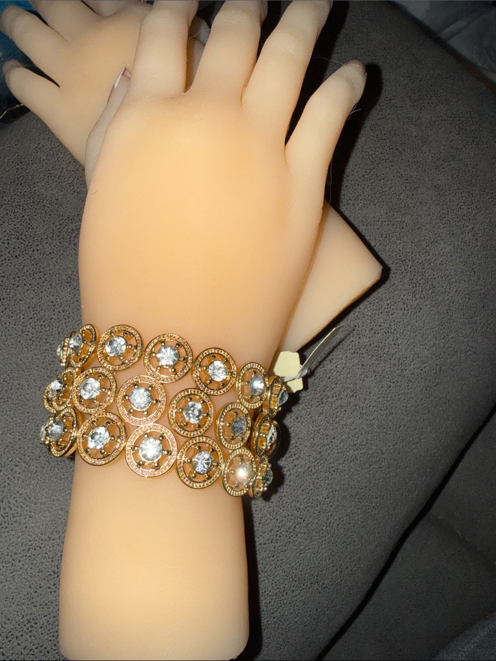 2028 Jewelry Round Spoked Crystal Stretch Bracelet 7 Inch - Gold/Crystal